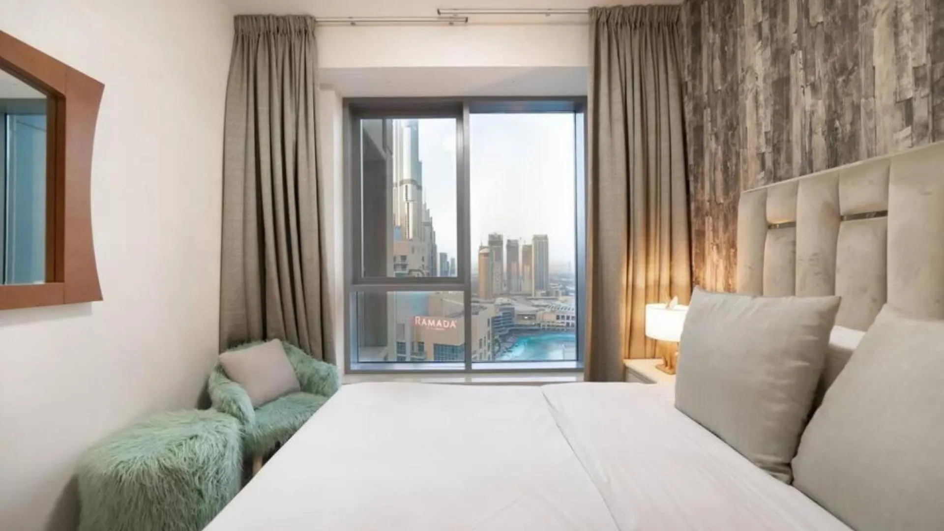 Bellavista - Dazzling High Floor - 2Br - 29 Boulevard - Burj Khalifa & Fountain View Dubai Apartment